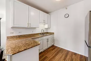600 N Dearborn St, Chicago, IL 60654 - Photo 6