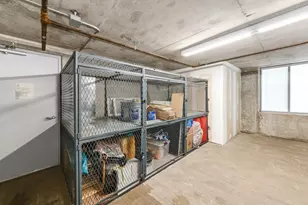 600 N Dearborn St, Chicago, IL 60654 - Photo 18