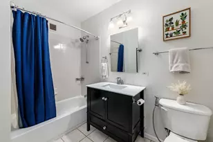600 N Dearborn St, Chicago, IL 60654 - Photo 12