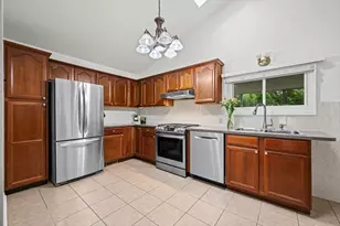 535 Edens Ln, Northfield, IL 60093 - Photo 10