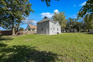 519 N Hebbard St, Joliet, IL 60432 - Photo 40