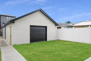 513 W 28th Pl, Chicago, IL 60616 - Photo 12