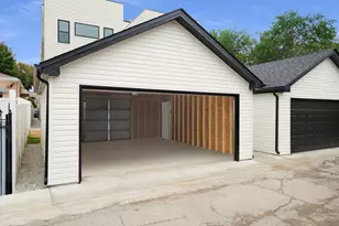 513 W 28th Pl, Chicago, IL 60616 - Photo 28