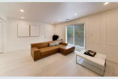 2600 W Walton Street #3S, Chicago, IL 60622 - Photo 4