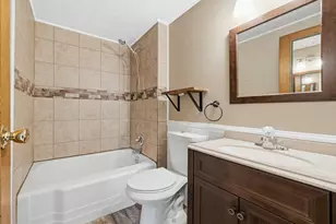 9145 Ridgeland Ave, Oak Lawn, IL 60453 - Photo 16
