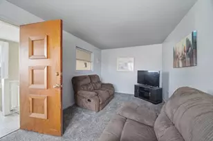 12815 Clinton St, Blue Island, IL 60406 - Photo 2