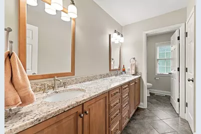 2068 N Butternut Ln Lane, Northbrook, IL 60062 - Photo 32