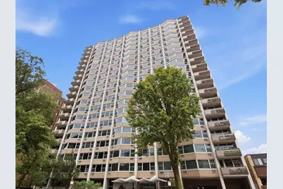 555 W Cornelia Avenue #1002, Chicago, IL 60657 - Photo 1