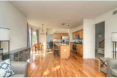 688 Stewart Avenue, North Aurora, IL 60542 - Photo 8