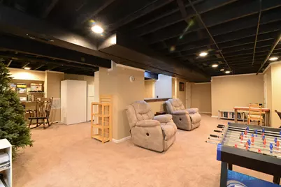 688 Stewart Avenue, North Aurora, IL 60542 - Photo 26