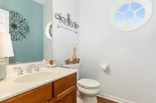 4135 River Ridge Dr, Saint Charles, IL 60175 - Photo 14