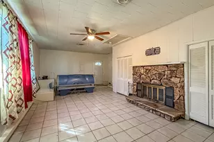 420 W Pierce Ave, Charleston, IL 61920 - Photo 16