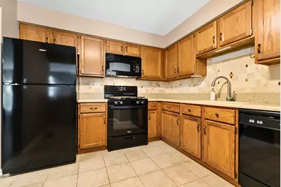 1105 Spring Garden Circle #5, Naperville, IL 60563 - Photo 12