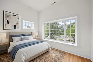 3107 N Harding Ave, Chicago, IL 60618 - Photo 12