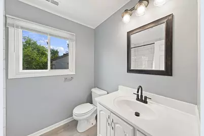 1650 Beverly Court, Hanover Park, IL 60133 - Photo 34