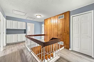1650 Beverly Ct, Hanover Park, IL 60133 - Photo 18