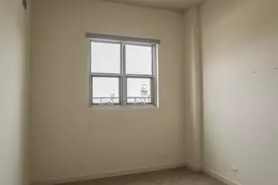 910 W Huron St, Chicago, IL 60642 - Photo 12