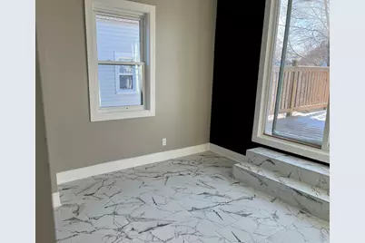 7940 S Brandon Avenue, Chicago, IL 60617 - Photo 8