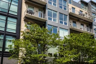 16 N Carpenter St, Chicago, IL 60607 - Photo 2