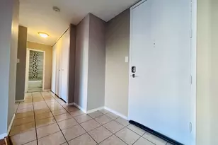 7033 N Kedzie Ave, Chicago, IL 60645 - Photo 16
