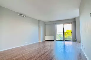 7033 N Kedzie Ave, Chicago, IL 60645 - Photo 4