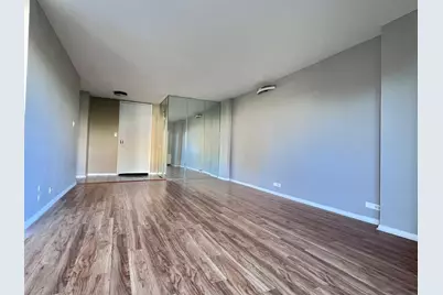 7033 N Kedzie Avenue #710, Chicago, IL 60645 - Photo 6