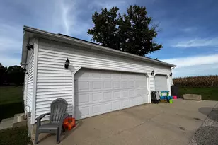317 S Maple St, Wyanet, IL 61379 - Photo 18