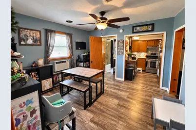 317 S Maple Street, Wyanet, IL 61379 - Photo 8