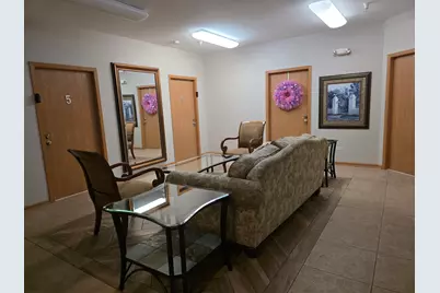 1990 Larkin Avenue #14, Elgin, IL 60123 - Photo 4