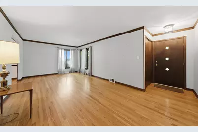 11S534 Lemont Road, Lemont, IL 60439 - Photo 10