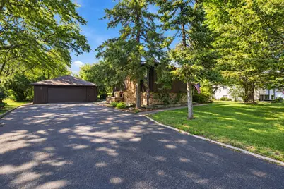 11S534 Lemont Road, Lemont, IL 60439 - Photo 2