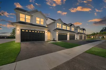 2009 Princess Court, Lockport, IL 60441 - Photo 2