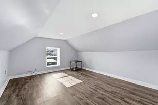 2333 S Whipple St, Chicago, IL 60623 - Photo 22