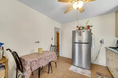 8610 S Vernon Avenue, Chicago, IL 60619 - Photo 10