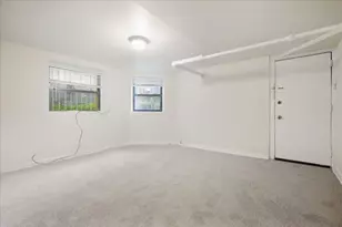 5020 S Blackstone Ave, Chicago, IL 60615 - Photo 10