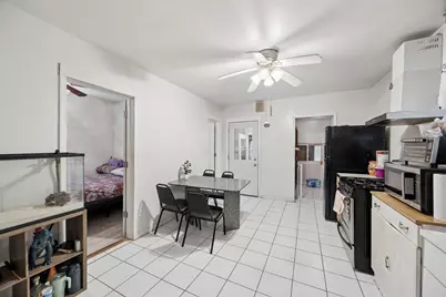 3037 S Saint Louis Avenue, Chicago, IL 60623 - Photo 6