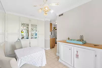 700 Wellington Avenue #509, Elk Grove Village, IL 60007 - Photo 8