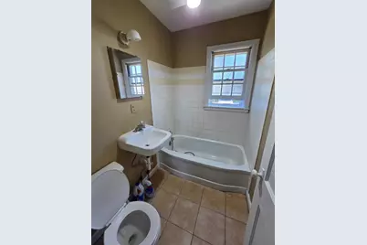 1725 Locust Street, Sterling, IL 61081 - Photo 14