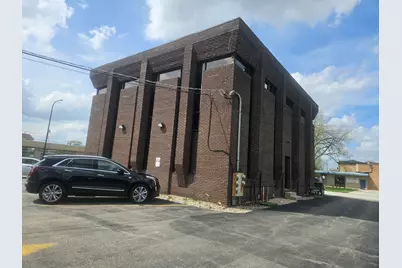 8233 S Harlem Avenue #1, Bridgeview, IL 60455 - Photo 4