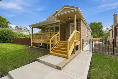 8817 S Parnell Avenue, Chicago, IL 60620 - Photo 2