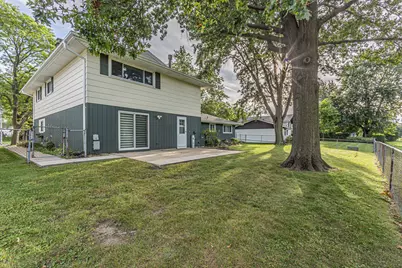 864 Pinehurst Lane, Schaumburg, IL 60193 - Photo 24