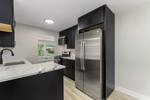 9625 S Lowe Ave, Chicago, IL 60628 - Photo 2