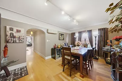 6211 N Mozart Street #2N, Chicago, IL 60659 - Photo 10