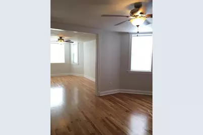 3304 N Albany Avenue, Chicago, IL 60618 - Photo 10