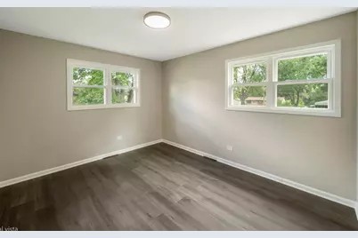 2N579 Diane Avenue, Glen Ellyn, IL 60137 - Photo 12