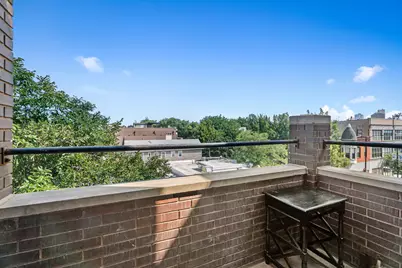 1109 W Belmont Avenue #4, Chicago, IL 60657 - Photo 8