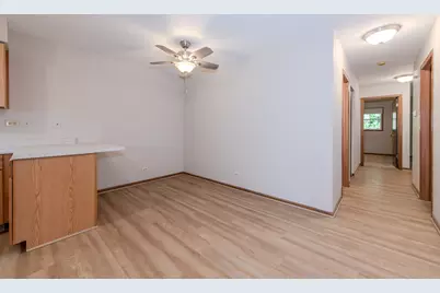 2516 Red Oak Trail, Crest Hill, IL 60403 - Photo 16