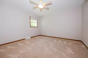 2516 Red Oak Trail, Crest Hill, IL 60403 - Photo 24