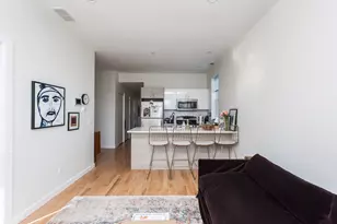 1740 W Henderson St, Chicago, IL 60657 - Photo 6