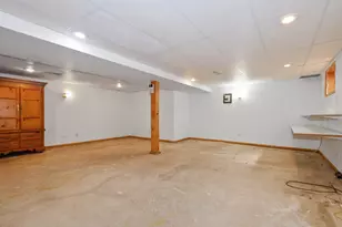 22703 Lawndale Ave, Richton Park, IL 60471 - Photo 20